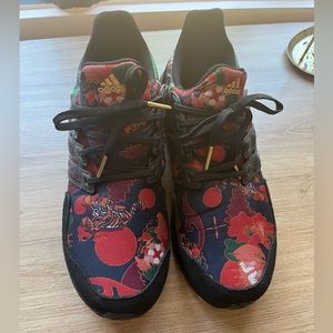 Adidas Ultraboost Mens limited addition size 9